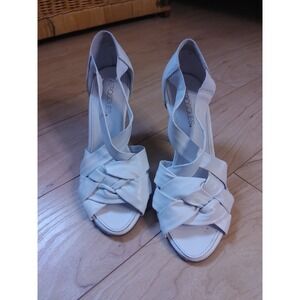 Aerosols White Size 5 Kitten‎ Heel Sand Knot-detail Sandals.